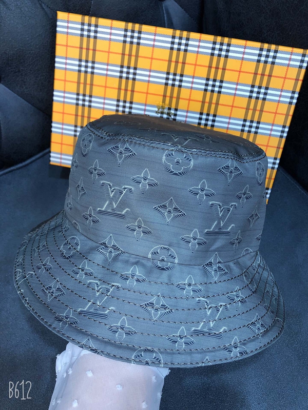 ブランド帽子正面デザイン